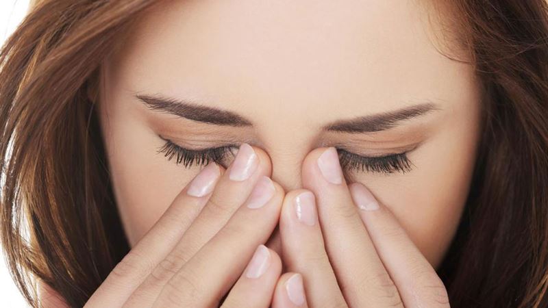 Comprehensive Guide to Recognizing and Managing Dry Eye Symptoms