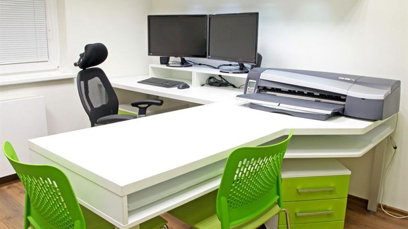 Ultimate Guide to Choosing Modern Office Furniture for a Stylish and Functional Workspace