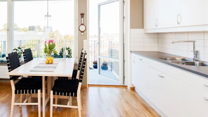 Comprehensive Guide to Selecting the Ideal Kitchen Chair Casters for Your Home Renovation