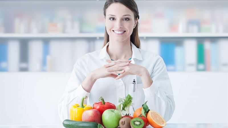 Comprehensive Guide to Choosing and Working with a Professional Dietitian
