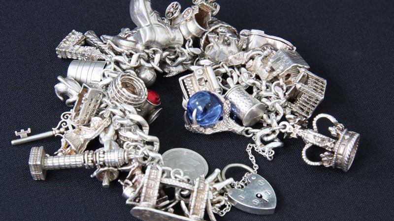 Unlock the Exciting Benefits of Pandora Bracelet Sales: A Comprehensive Guide