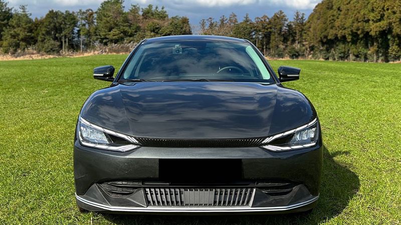 Comprehensive Overview of the Kia Rio 5-Door: Key Features, Safety, and Benefits