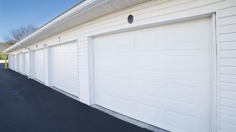 Top 3 Garage Door Styles Dominating the Market Today
