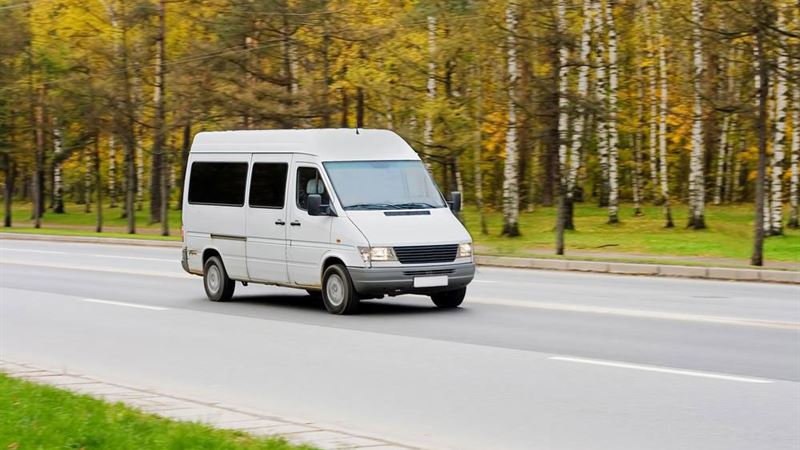 Advantages of Choosing GMC Conversion Vans for Your Travel and Utility Needs