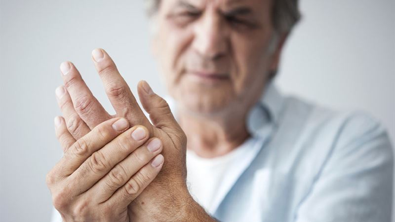 Comprehensive Guide to Recognizing and Managing Rheumatoid Arthritis