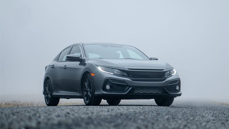Comprehensive Overview of the Honda Clarity Plug-In Hybrid: Features, Performance, and User Insights