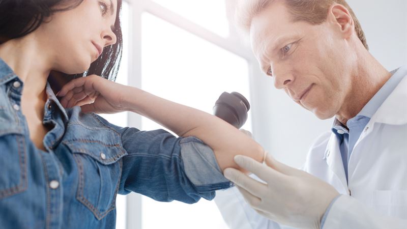 Comprehensive Guide to Melanoma: Understanding Risks, Symptoms, and Detection