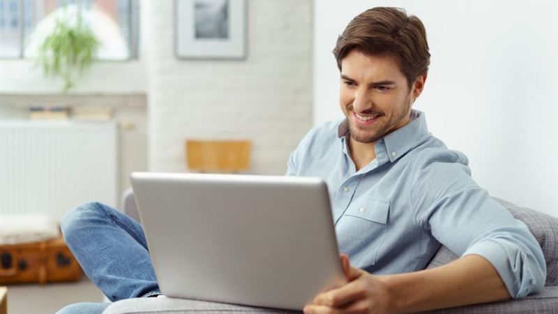 Essential Tips for Purchasing Laptops During Sales Events