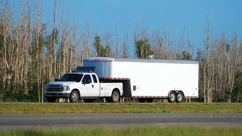 The Crucial Importance of Securing Insurance for Commercial Truck Operations