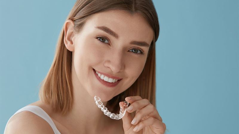 Comprehensive Guide to Discreet Orthodontic Aligners: Everything You Need to Know