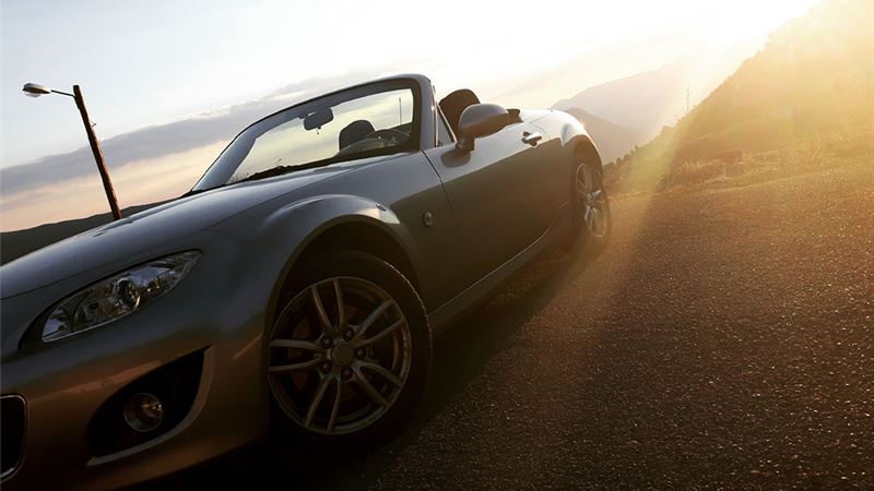 Discover the Unique Charm and Performance of the Saturn Sky Convertible
