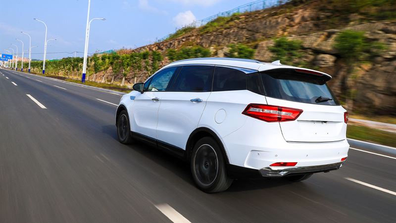 Comprehensive Overview of the Lincoln MKT: Features, Performance, and Ownership Benefits