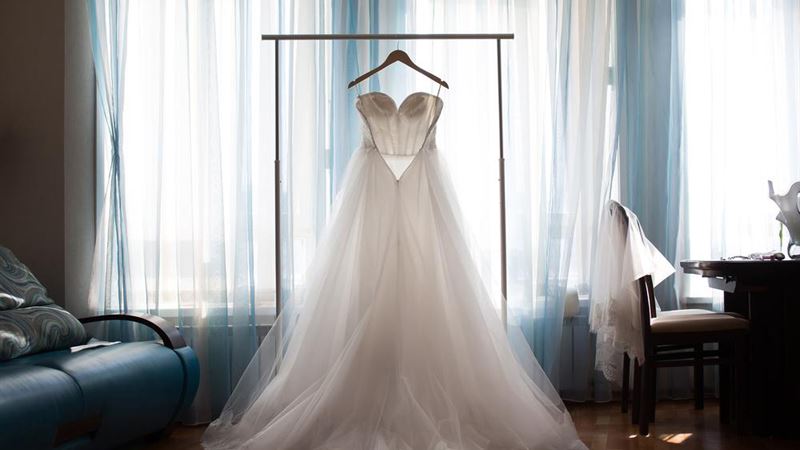 The Critical Role of Custom-Fitted Wedding Dresses in Perfecting Your Special Day