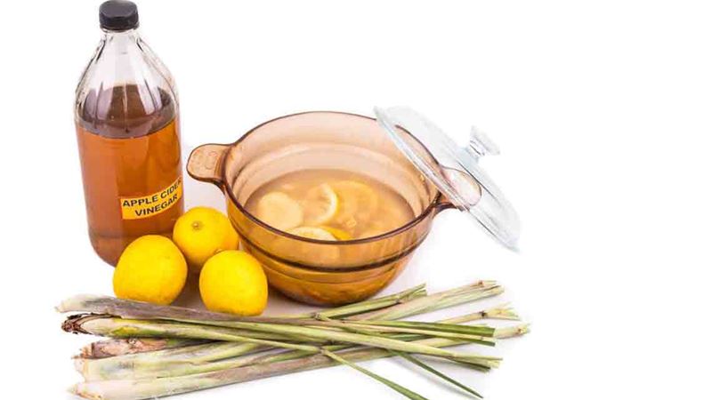 Comprehensive Natural Strategies to Reduce Uric Acid Levels