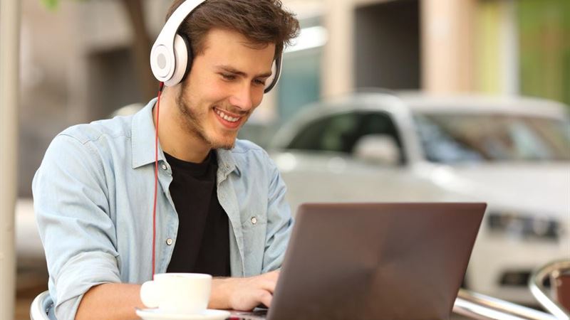 Ultimate Guide to the Top 5 Laptops for Every User's Needs