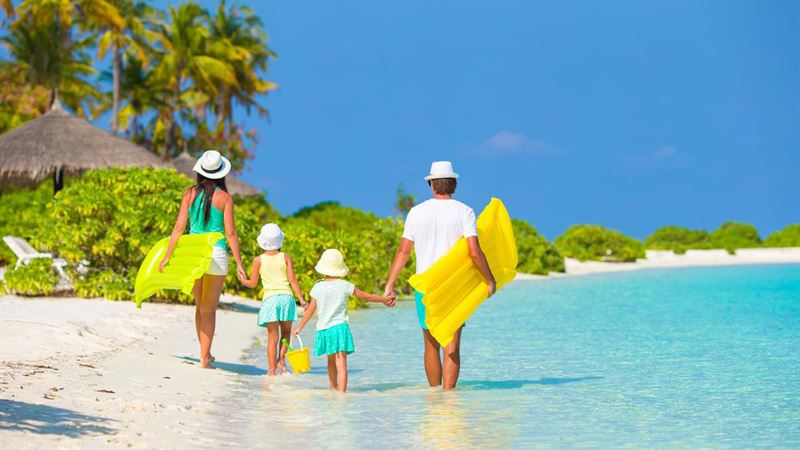The Many Benefits of Taking a Family Vacation for Your Well-Being and Growth