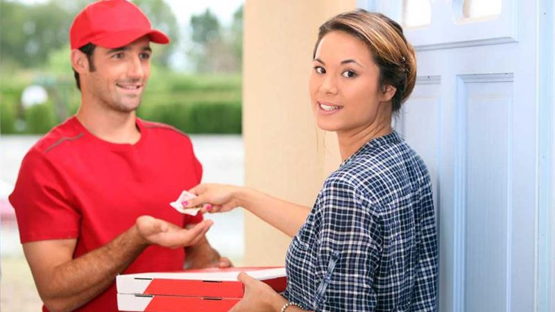 Essential Guidelines for Placing a Pizza Order with Courtesy and Ease