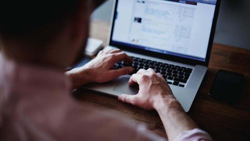 Ultimate Guide to Lenovo's Top Laptops for Performance and Affordability in 2024