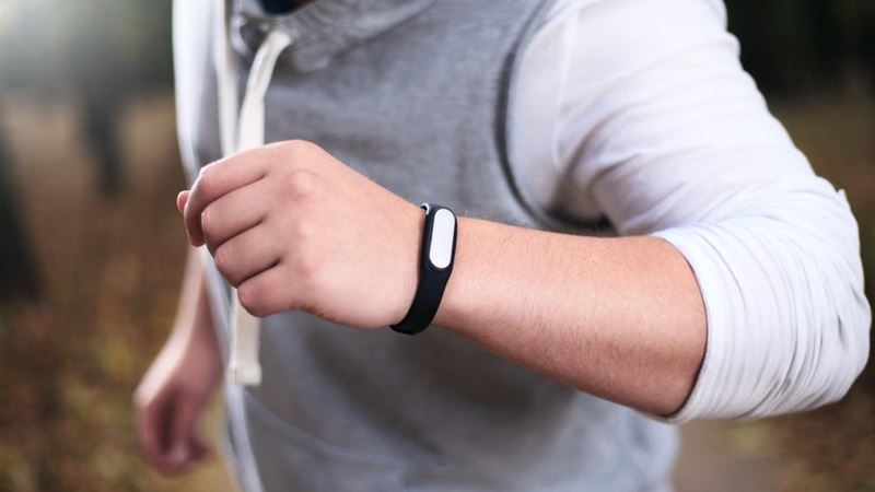 Comprehensive Guide to Choosing the Perfect Fitness Tracker for Your Active Lifestyle