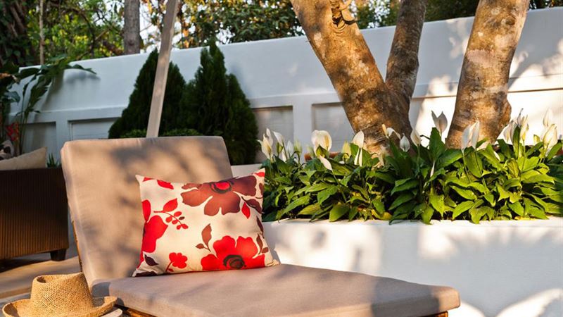 Comprehensive Guide to Choosing the Ultimate Outdoor Cushions for Comfort and Durability