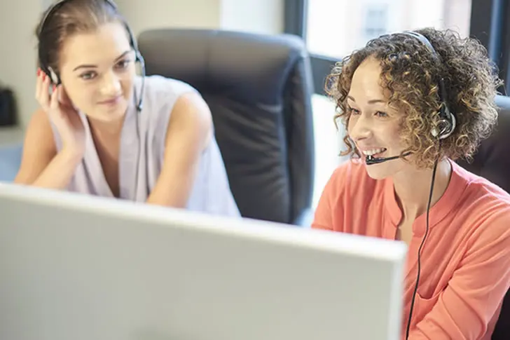 Comprehensive Guide to Selecting the Best Call Center Outsourcing Solutions in 2025