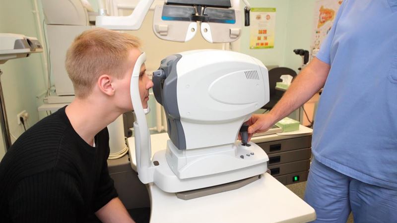 Recognizing the Most Common Signs and Symptoms of Cataracts: A Comprehensive Guide