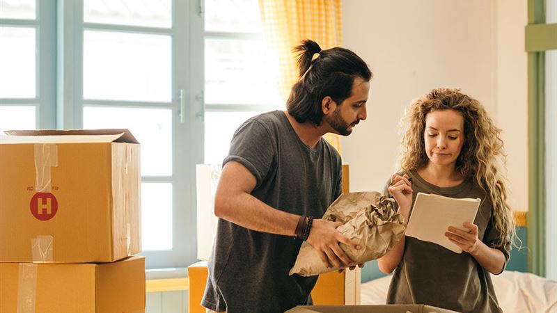 Comprehensive Guide to Smooth and Efficient Long-Distance Relocation