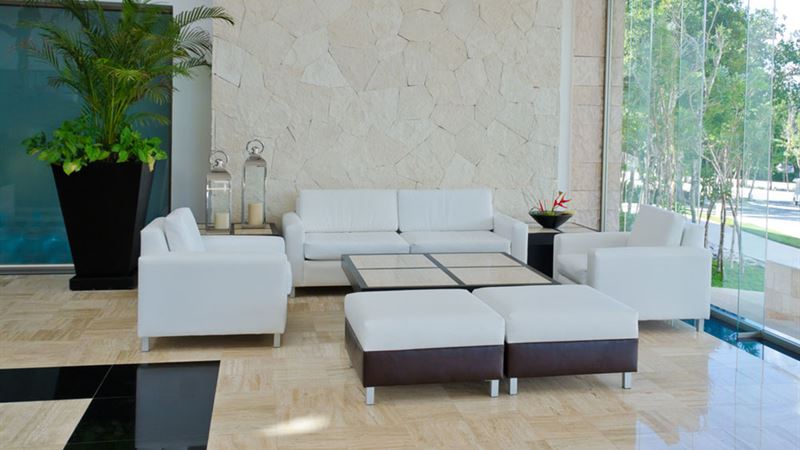 Comprehensive Guide to Choosing the Perfect Chaise Lounges for Your Outdoor Space