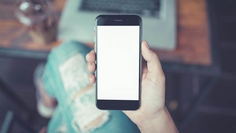 Essential Tips for Choosing the Latest and Most Popular Mobile Phone Deals