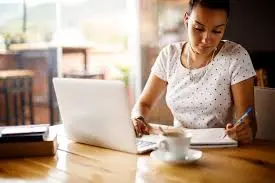 2025's Leading Online MBA Programs: Comprehensive Guide to Top Distance Learning Degrees