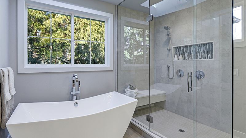Complete Guide to Estimating Costs for Converting a Bathtub into a Modern Shower