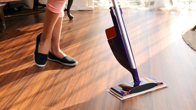 Comprehensive Guide to Properly Maintaining and Cleaning Wooden Floors