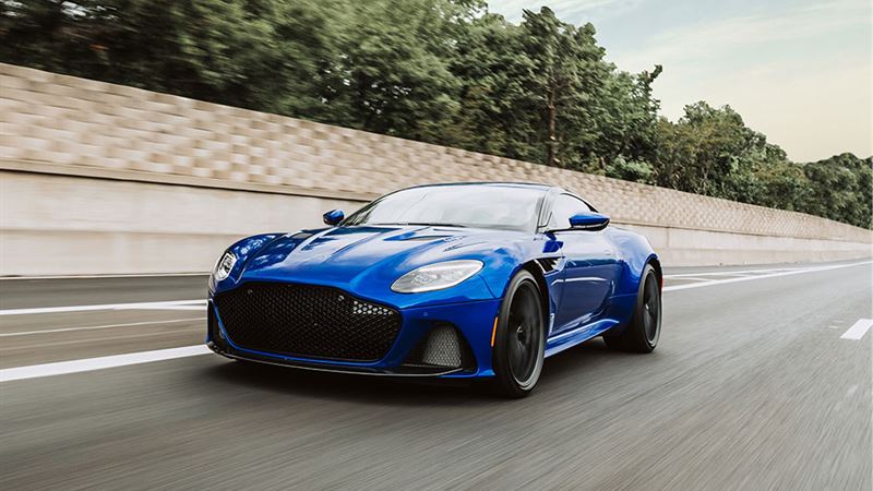 Elegance and Performance: Exploring the Iconic Aston Martin DB9