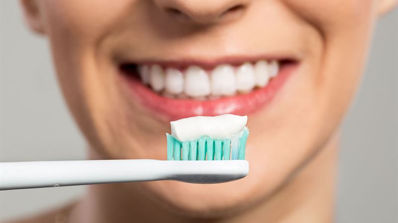 Essential Guide to Choosing the Right Whitening Toothpaste
