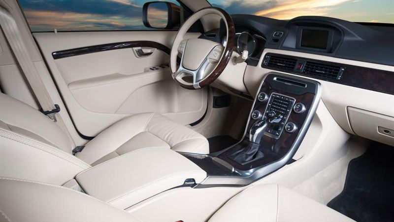 Comprehensive Guide to Protecting Your Car's Interior Surfaces