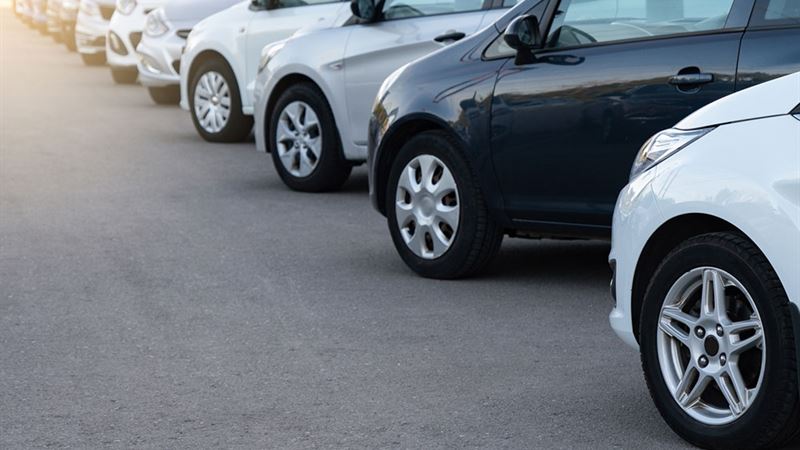 Comprehensive Guide to Finding and Purchasing Repossessed SUVs