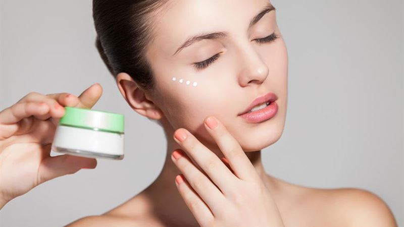 Effective Topical Treatments for Managing Rosacea: The Best Creams to Consider in 2024