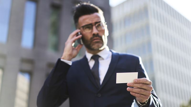 Ultimate Guide to Choosing the Right Financial Advisor for Your Future