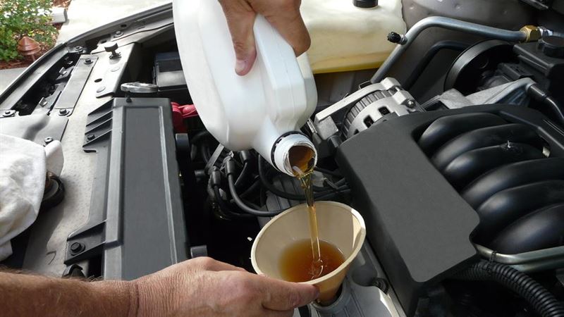 Maximizing Benefits of Synthetic Oil: How Coupons Can Save You Money on Car Maintenance