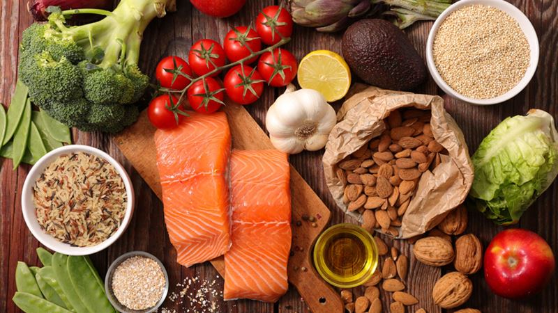 Essential Nourishing Foods for Managing Arthritis Naturally