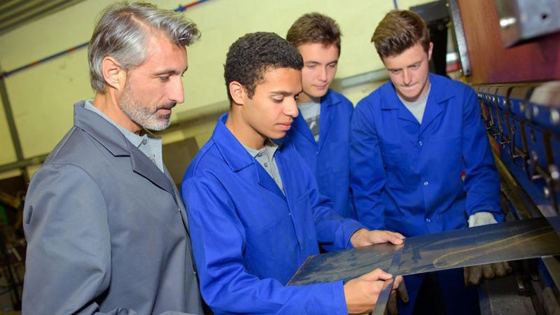 Top 6 Essential Work Jackets for Durability and Style