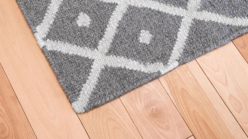 Comprehensive Guide to Choosing the Perfect Rug for Your Home