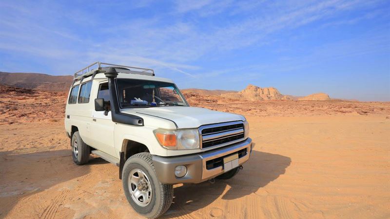 Comprehensive Overview of the 2017 Jeep Cherokee: Features and Enhancements