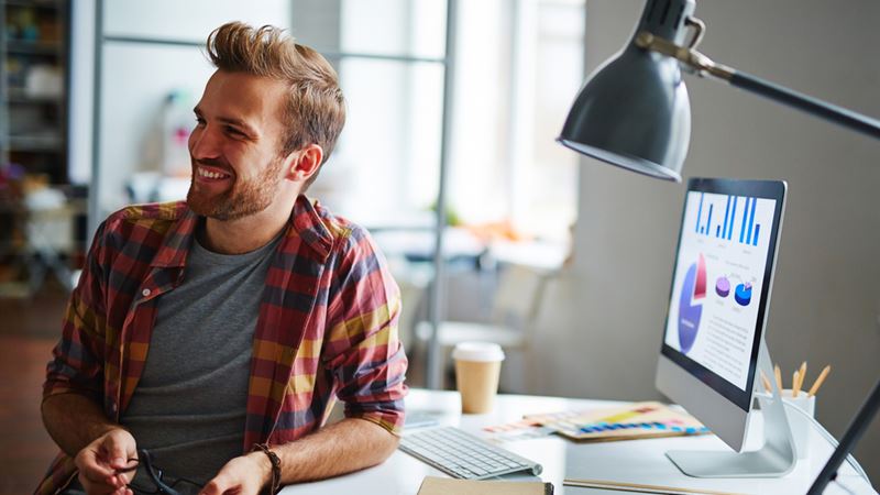 Comprehensive Guide to Choosing the Ideal Online Marketing Degree Program