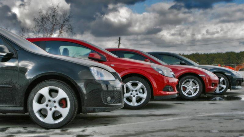 Hyundai Ioniq: The Ultimate Fuel-Efficient Hybrid Vehicle for Modern Drivers