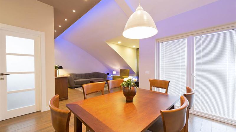 Smart Strategies for Budget-Friendly Home Decoration