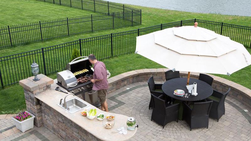 Comprehensive Guide to Creating Stunning and Functional Outdoor Kitchens