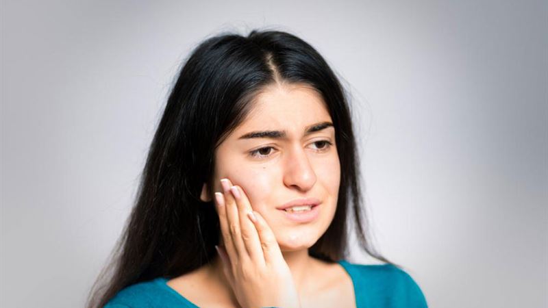 Comprehensive Guide: 11 Effective Natural Remedies to Alleviate Severe Tooth Pain