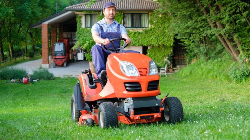 Top Reasons Why Consumers Opt for Lawn Mower Sales