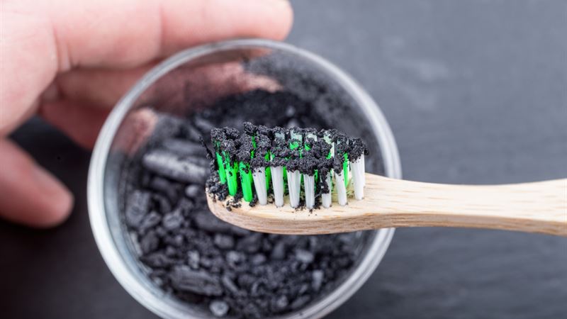 Comprehensive Guide to Charcoal Teeth Whitening Toothpastes and Their Advantages